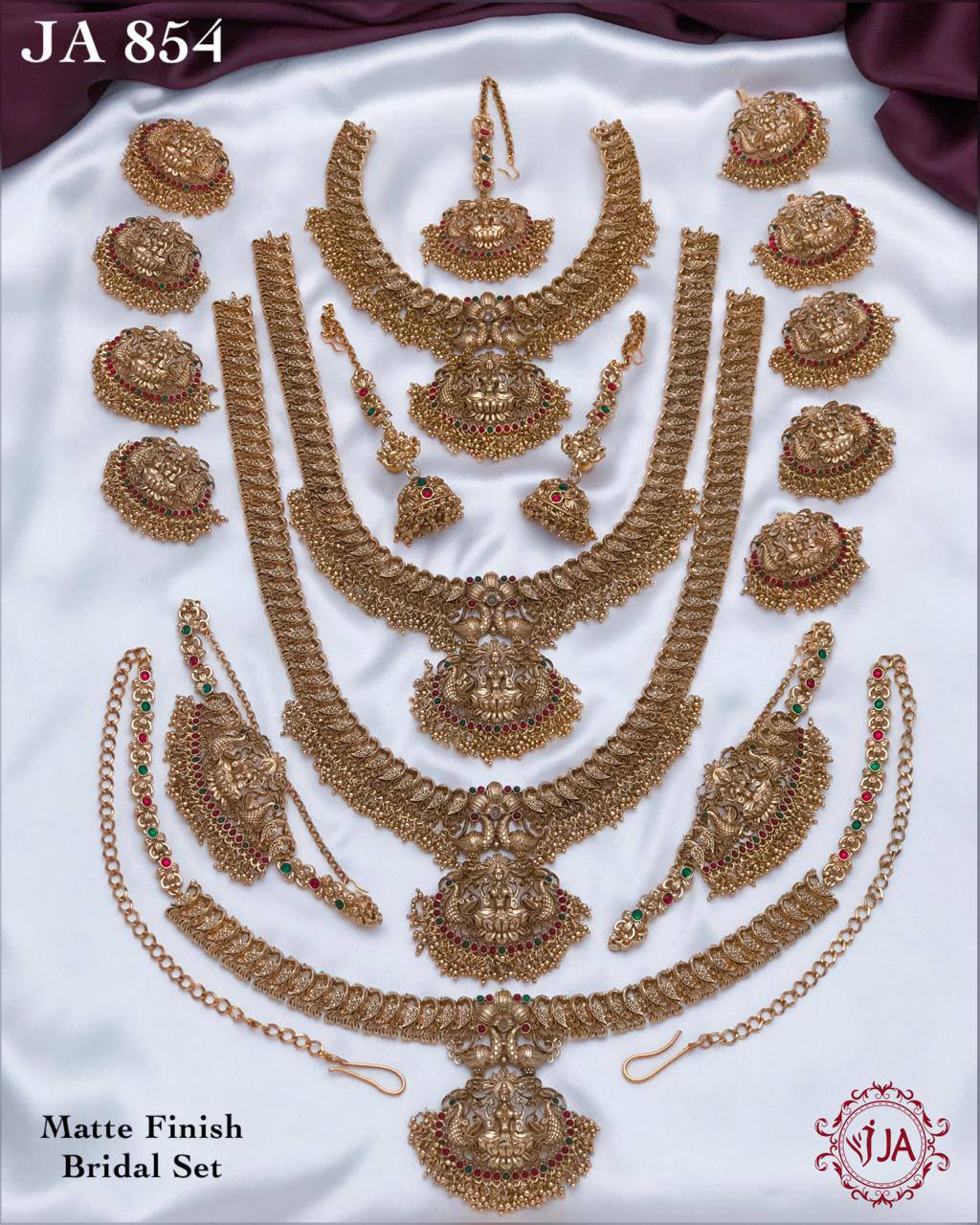 Gayathri Jewellery Combo With Accesories